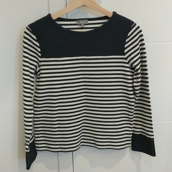 2 For $20 - Jaeger (Portugal) cotton top - Picture 6 of 6